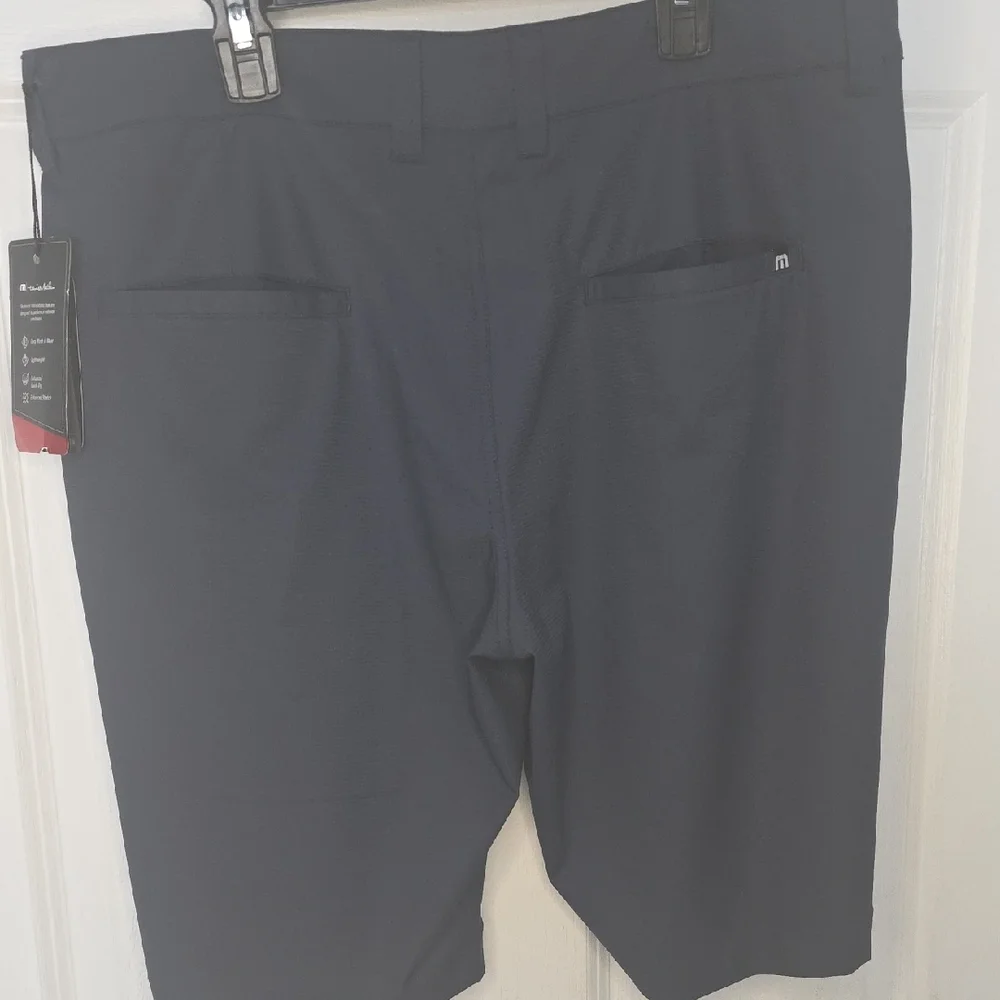 New Travis Mathew Dark Blue Flat Front Shorts Size 34 - Picture 8 of 8